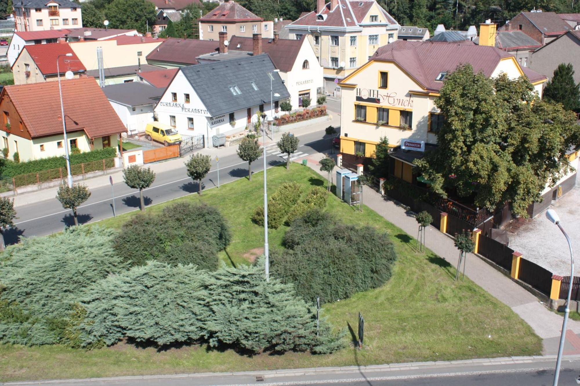 Hotel Hynek Náchod Exteriör bild
